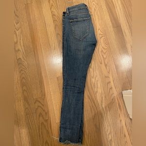 Abercrombie & Fitch Harper Low Rise Ankle distressed skinny Jean sz 25
